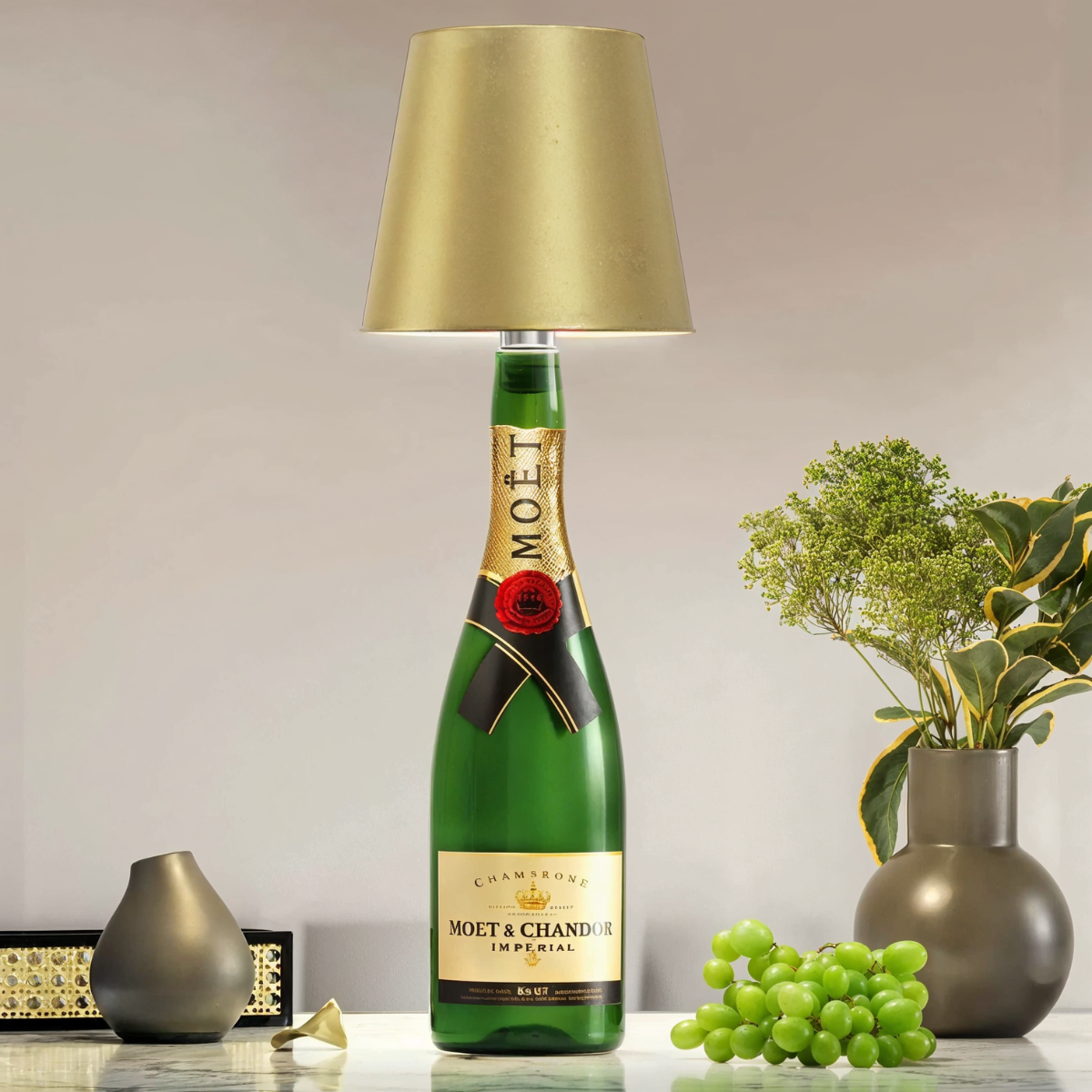 Infinity Lamp – Die Eleganz erleuchtet